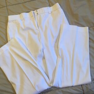 Versona classic white pants, elastic waist, size 16, EUC | offer in description